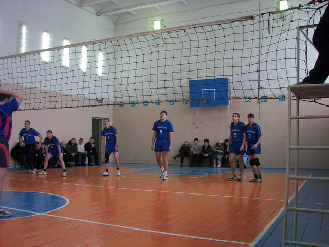 Межрегиональный новогодний турнир по волейболу прошел в Поречье